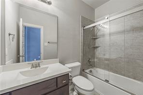 4034 Lagoon Place - Photo 20
