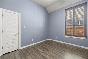 4034 Lagoon Place - Photo 22