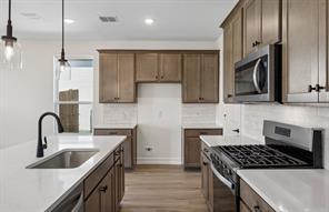 425 Avian Way - Photo 4