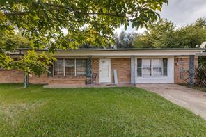 425 Lybrand Street - Photo 1