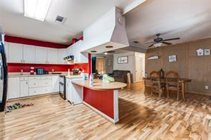425 Lybrand Street - Photo 6