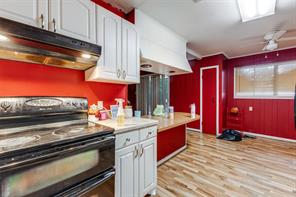425 Lybrand Street - Photo 8
