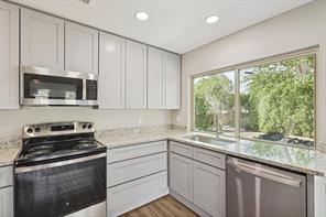 2903 Winterberry Drive - Photo 13