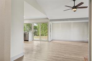 2903 Winterberry Drive - Photo 6