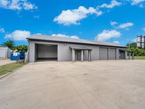 1650 Fm 66 - Photo 1