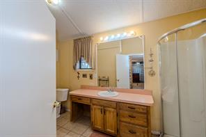 513 FM 2353 N - Photo 16
