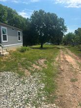 1429 Oak Hill Drive - Photo 3