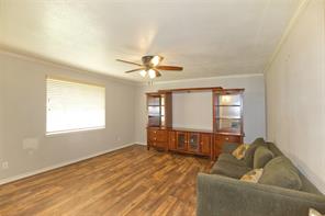 519 Fm 1815 - Photo 5