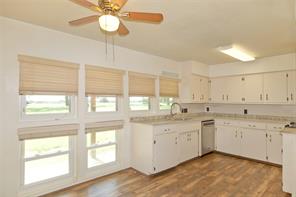 519 Fm 1815 - Photo 9