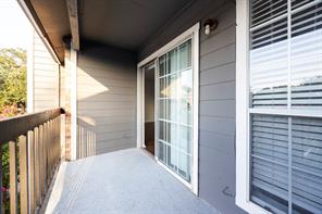 18333 Roehampton Drive - Photo 16
