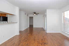 18333 Roehampton Drive - Photo 3