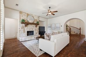 929 Lairds Lane - Photo 10