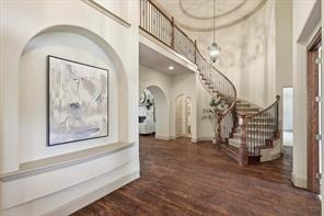 929 Lairds Lane - Photo 3