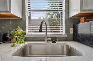 1502 Meadow Glen Street - Photo 13