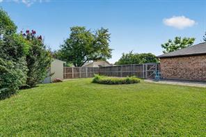 1502 Meadow Glen Street - Photo 30