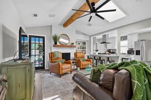 1502 Meadow Glen Street - Photo 9