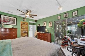 10015 Chimney Hill Lane - Photo 20