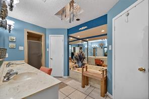 10015 Chimney Hill Lane - Photo 21