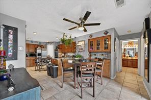 10015 Chimney Hill Lane - Photo 9