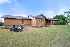 9326 NW County Road 1343 - Photo 4