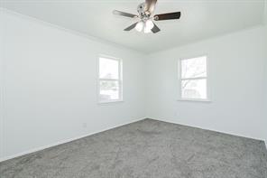 2401 Gilmer Street - Photo 12