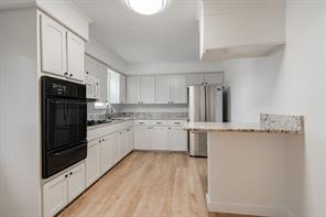 2401 Gilmer Street - Photo 6
