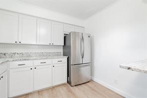 2401 Gilmer Street - Photo 7