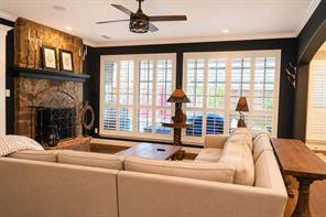 305 Westlake - Photo 10