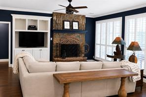 305 Westlake - Photo 11