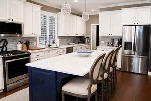 305 Westlake - Photo 15