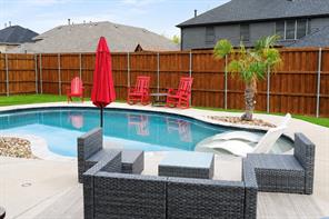 305 Westlake - Photo 4