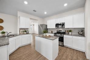 2100 Whispering Sage Boulevard - Photo 5