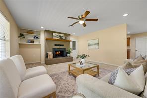 7350 Farm Road 2573 - Photo 11