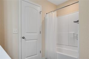 7350 Farm Road 2573 - Photo 20