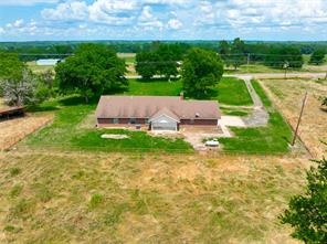 7350 Farm Road 2573 - Photo 3