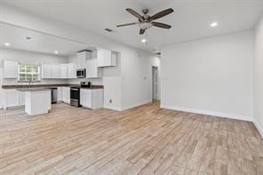 2812 Bourland Street - Photo 3