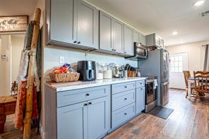 166 Private Road 1404 - Photo 15