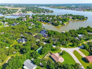 228 Rock Harbor Drive - Photo 1