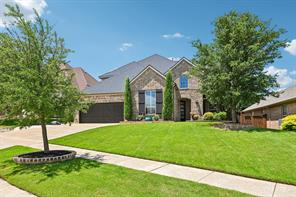 916 Champions Court - Photo 1