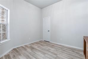 410 Charlie Way - Photo 16