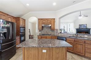 410 Charlie Way - Photo 3