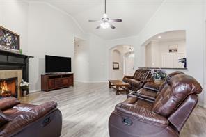 410 Charlie Way - Photo 8
