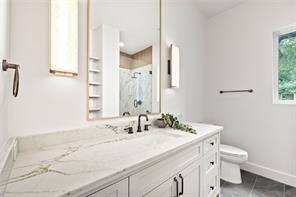 8730 Rexford Drive - Photo 11