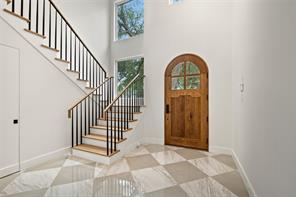 8730 Rexford Drive - Photo 3