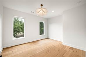 8730 Rexford Drive - Photo 36