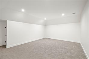 8730 Rexford Drive - Photo 38