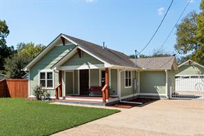 431 Cockerell Street - Photo 1