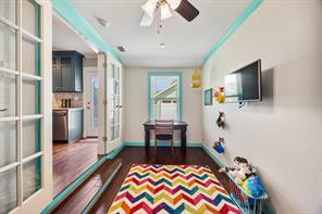 431 Cockerell Street - Photo 6