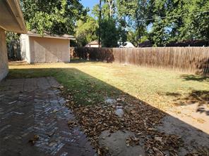 808 Howell Drive - Photo 14