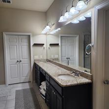 10082 Drawbridge Drive - Photo 14